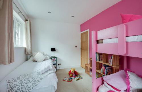 Harbourways Emsworth, Pet Friendly Coastal Retreat, Contractors & Leisure, Free Parking, Walk to Pubs - Photo 14