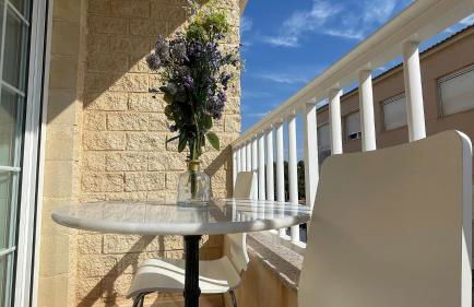 Low Price Modern Apartment Aircon & Filter Water - Foto 33