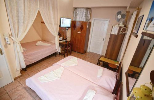 Ikaria Studios - Photo 28