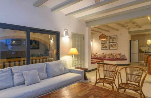 Bonita stay B Light Piscina climatizada, bbq, wifi - Foto 15