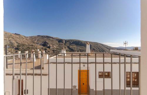 RentitSpain - Picena - Casa Picena Terraza y Senderismo en la Montaña - Photo 6