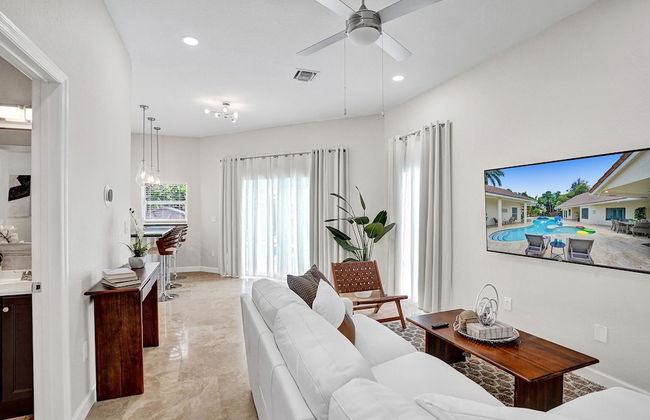 The Grand Luxe 8BR Villa w Pool and Basketball - Foto 12