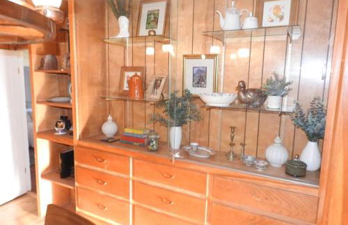 Miners Choice 3 Bedroom on Main St Bonus Rooms Sleeps up to 9 TV WIFI Piano - Foto 26