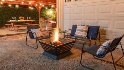 LA Karaoke Fire Pit Ping-Pong Cowboy Pool - Foto 5