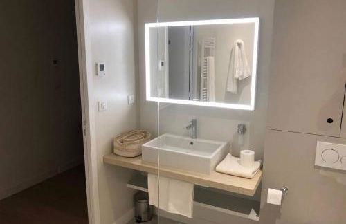 Elégante maison d'architecte, Spa à débordement - Foto 31