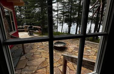 Well-appointed Adirondack cabin directly on 9-mile lake - Foto 64