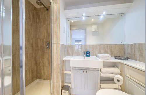 Stylish 2Bed 2Bath Kensington Olympia Flat - Foto 15