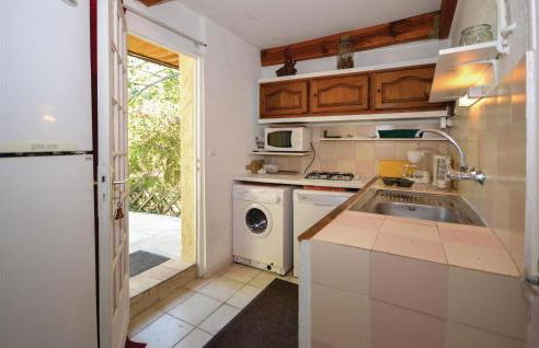 Cozy Home In Crillon Le Brave With Wifi - Foto 8