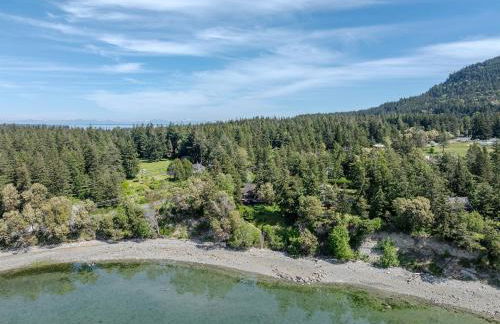 Luxe Beachfront, Hot Tub, Kayaking, Walk to Town - Foto 30