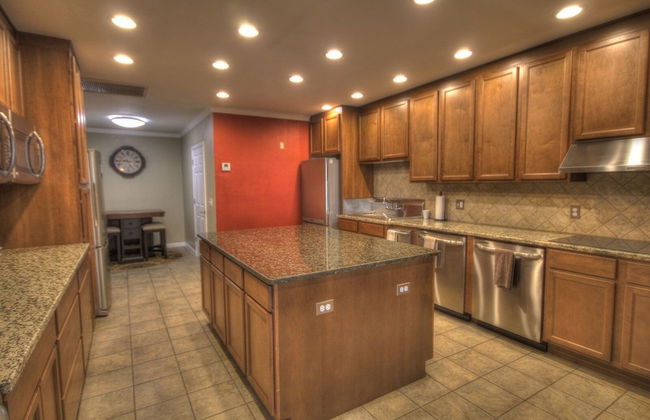 238 El Matador 2 Bedroom Condo by RedAwning - Foto 8