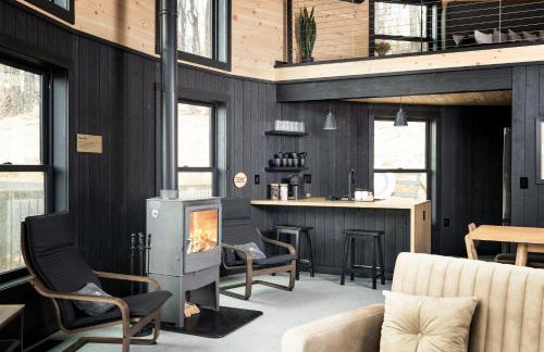 Skyline Yurt: Hot Tub~Wood Stove~WiFi~EVcharger - Foto 23