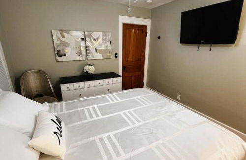 Fiesinger House - Private 3-bd Unit in Historic Home, Downtown Sandusky - Foto 16