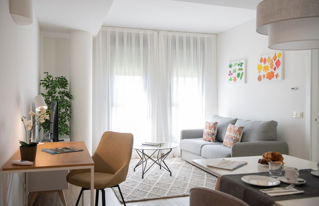 Aparthotel Aura Park Fira Barcelona - Photo 32