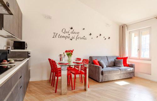 Lele Home Bilocale nel centro città 900m dalla stazione - Foto 5