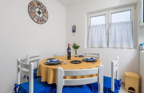 3 Bedroom Cozy Apartment In Viskovo - Foto 22