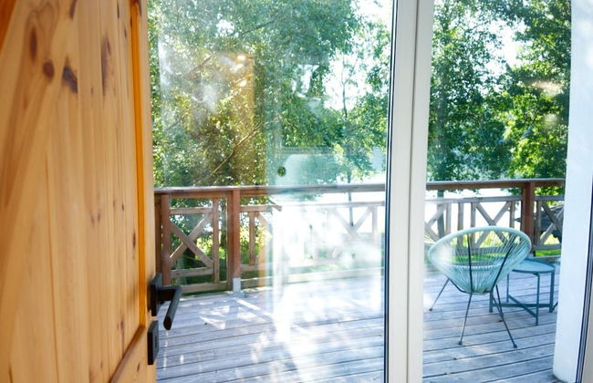 Holiday Home on the Lake Shore, Sauna, Jacuzzi - Foto 15