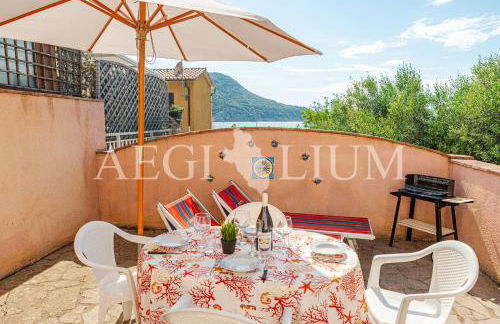 Giglio Azzurro 1 - Foto 1