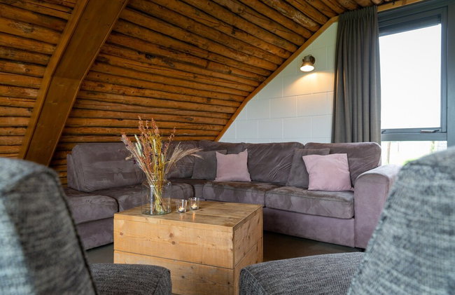 Chalet in Netherlands With Scenic Meadow Views - Photo 15