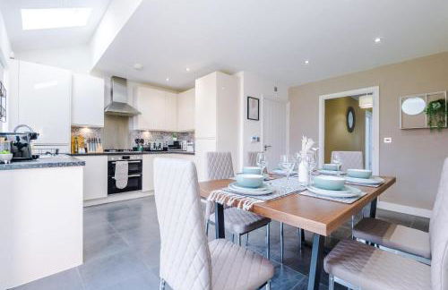 R&R - Modern Townhouse near Etihad & City Centre (5 Bedrooms, Free Parking) - Foto 59