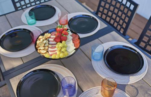 Spacious Modern Farmhouse w/ Private Patio & BBQ! - Foto 62