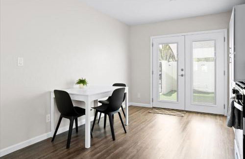 Modern Comfort Pool BBQ Prime Location - Foto 13