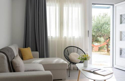 Onar Elegant Beachside Home - Foto 18