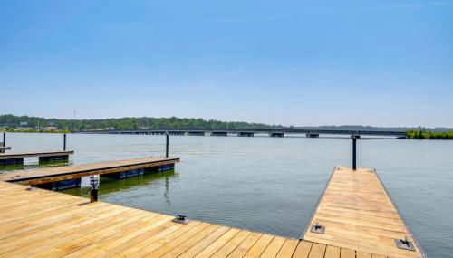 Walk to Marina Lake Greenwood Retreat with Hot Tub - Foto 3