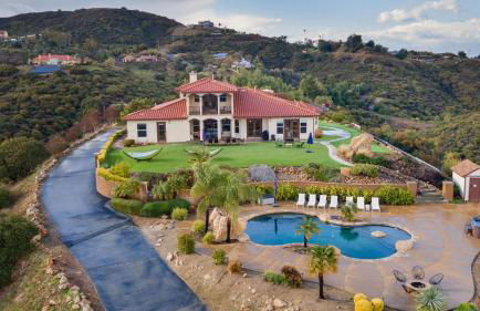 Colina by Avantstay Secluded Mountain Top Oasis w/ Pool, Hot Tub & Putting Green! - Foto 148