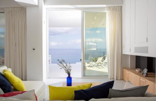 Kuro Beach House - Oceanfront Luxury & 25m pool - Foto 3