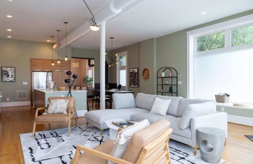 Gorgeous 5BR Storefront Home ABODEbucks - Foto 5