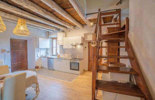 Julia's Appartamento nella piazza principale - Photo 17