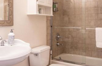 20 Disc-Modern-King Bed, Jacuzzi, Fire Pit, BBQ - Foto 35