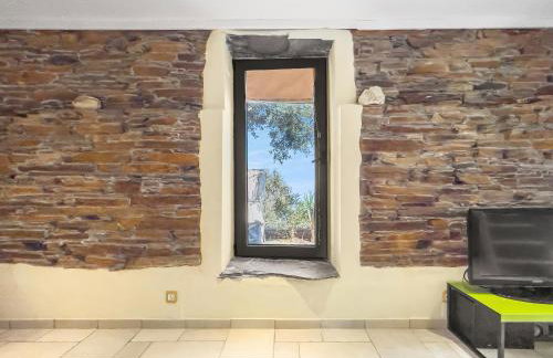 Ikaria View Resort and Villa with Pool - Photo 28