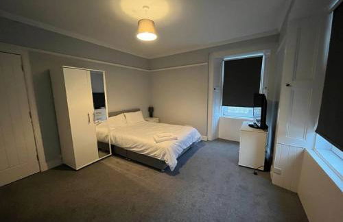 Our Salad Days Lochgilphead - Foto 14