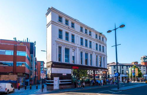 Stylish Apartment located in the City Centre of Liverpool - Web-exclusive offers at a-kapartments - Foto 18