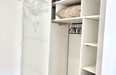 Studio de LUXE Portes de Monaco - Vue MER - Piscine - Wifi - Foto 20