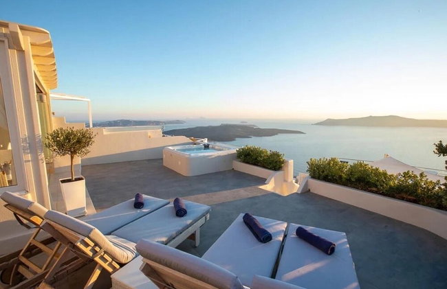 Sunset View Villa Santorini - with Outdoor Jacuzzi - Photo 43