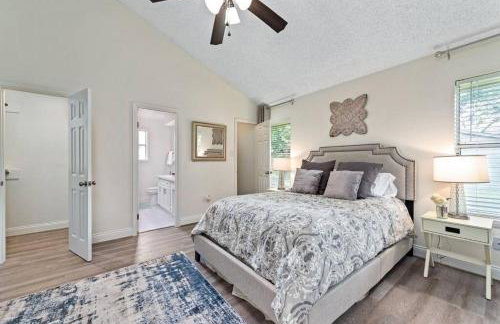 Super Cozy Entire House Near Downtown - Book Now !! - Foto 30