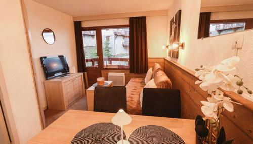 2 pièces cosy au centre de La Tania - Foto 4