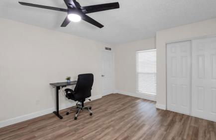 Relax in Lakeland Home, Swim, Pool, Arcade LegoLand, Disney, Bush Garden - Foto 26