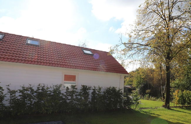 Chalet in Friesland Near Large Lakes - Foto 22