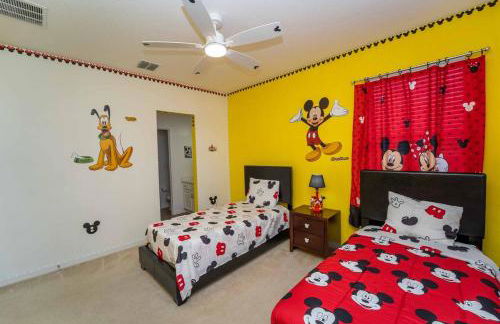 NearTheParks - 5BR Family Villa with Saltwater Pool near Disney - Photo 24