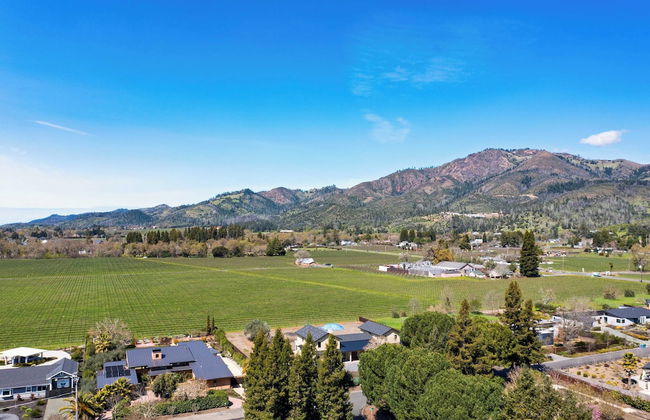 Luxe, Pool, Spa, Fire Pit, Game Room, Piano Sonoma Pool Retreat by Avantstay - Foto 37