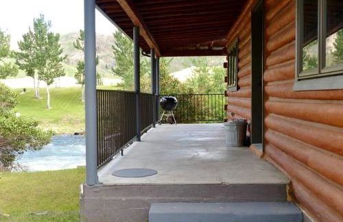 Spacious and Open Cabin Rental on Stillwater River near Billings, Montana - Foto 7