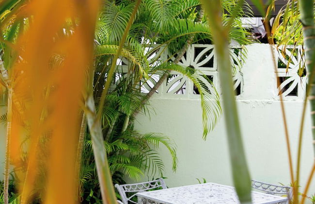 Numero Uno Beach Apartments - Photo 68