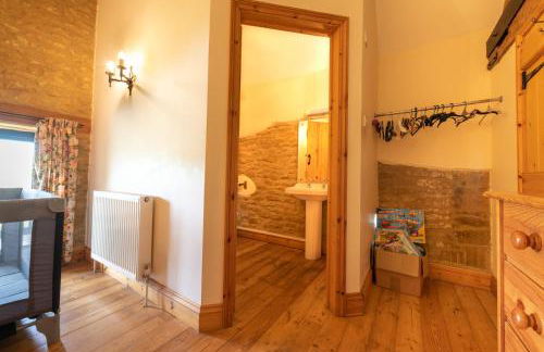 Jay Barn - Ash Farm Cotswolds - Photo 24