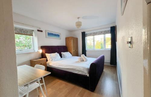 5 Bed Townhouse with Garden & Parking by BrumStay UK - Foto 29