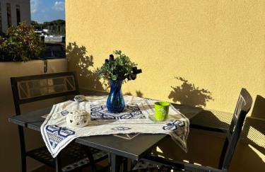 GrElly's House - Holiday in Rome - 50 meters from the Metro - Foto 1