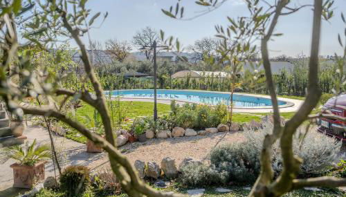 Casale nel Verde con Piscina e Vista - Foto 3