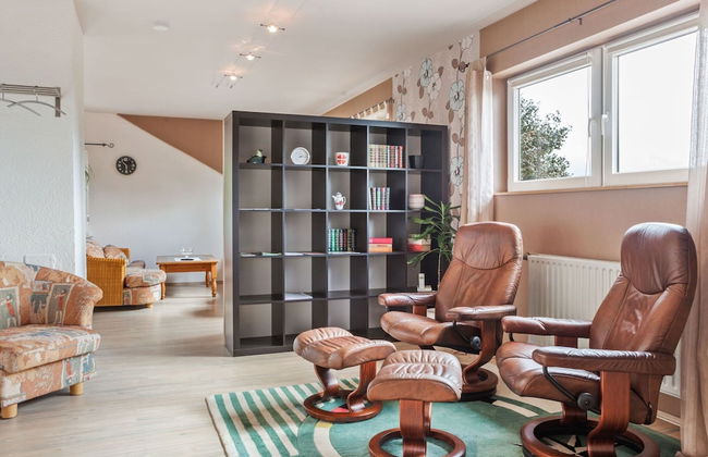 Apartment in Bad Wunnenberg Near Ski Willingen - Photo 7